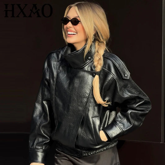 Jaqueta Bomber Feminina HXAO - Nova Coleção - Couro Preto - Modelo Cropped Oversize